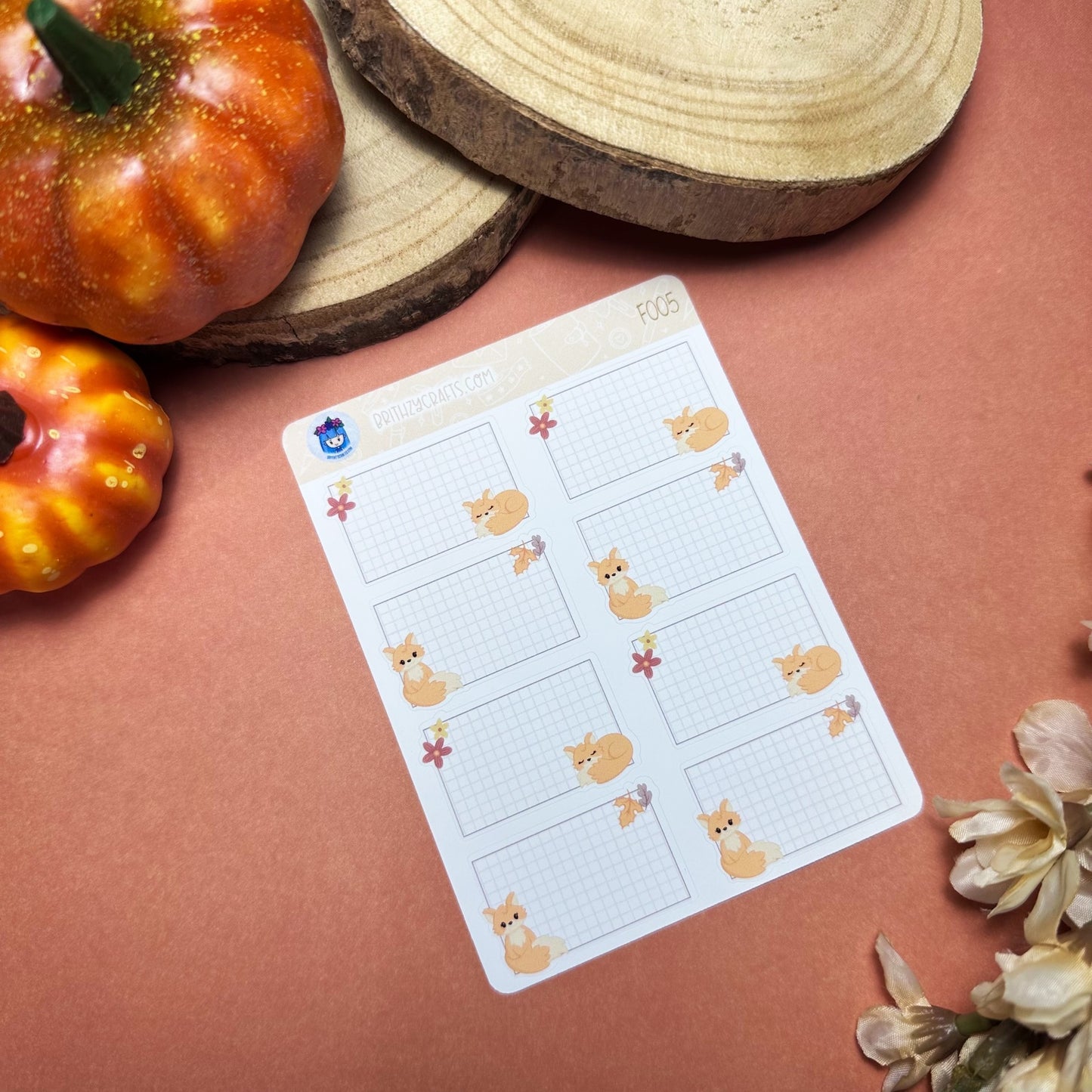 Fall boxes with fox - F005