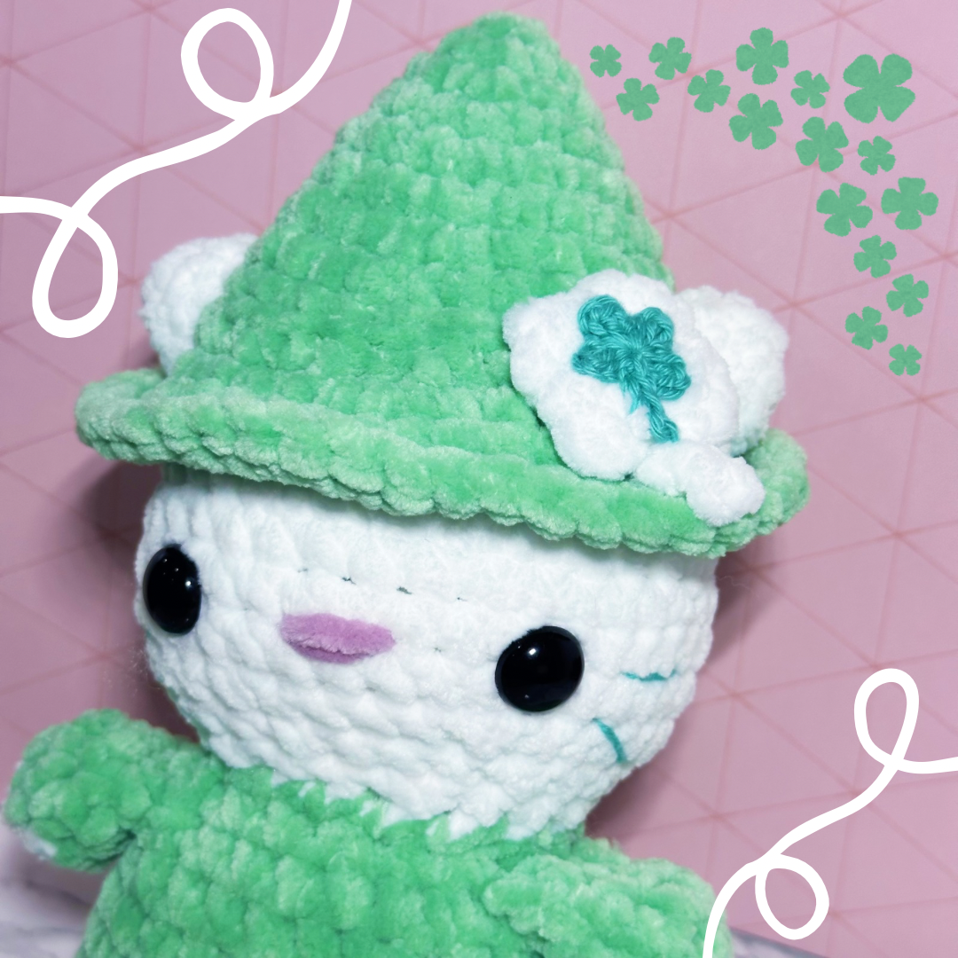 Clover witch cat decorative plushie