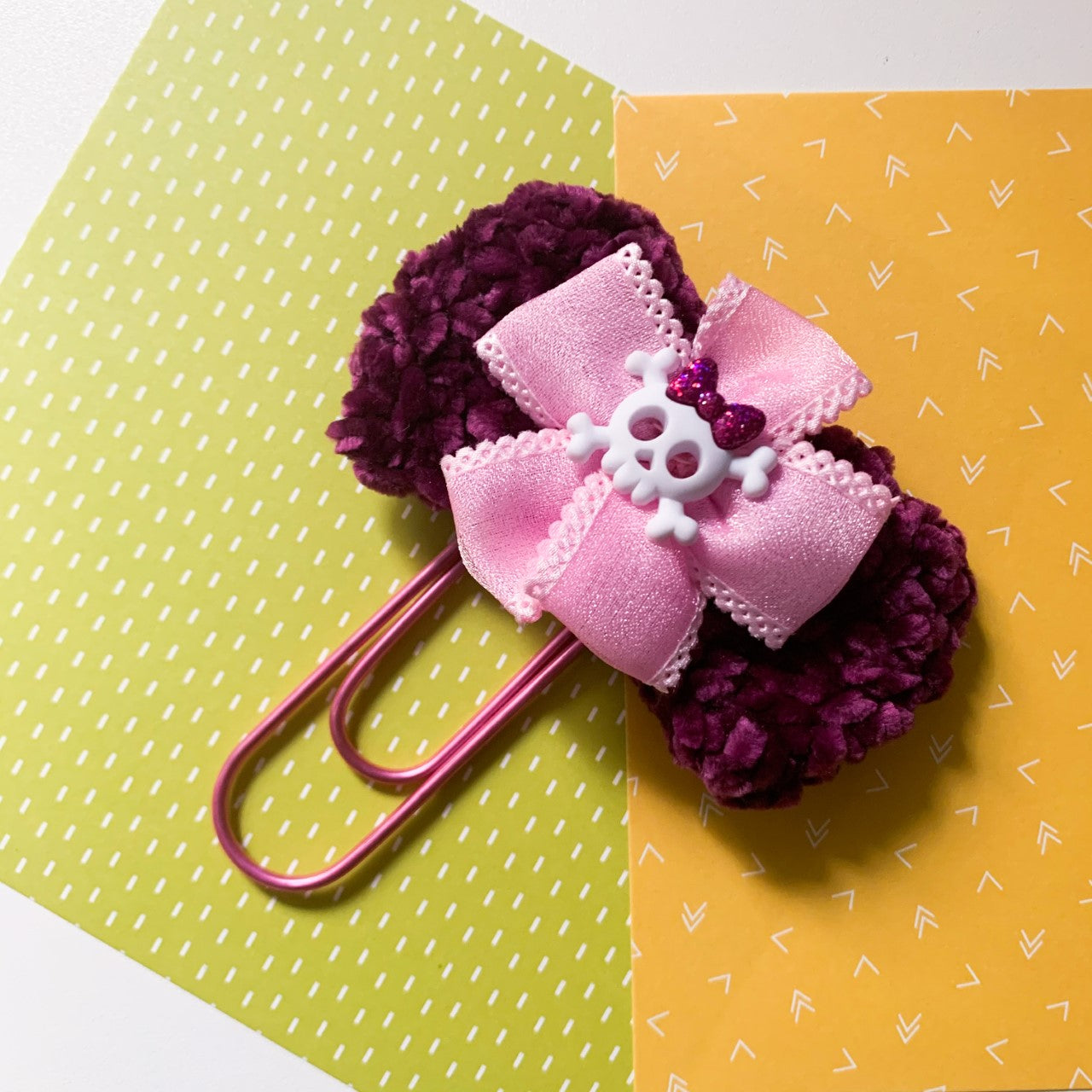 Skull over pink Planner Paper Clip - Jumbo size