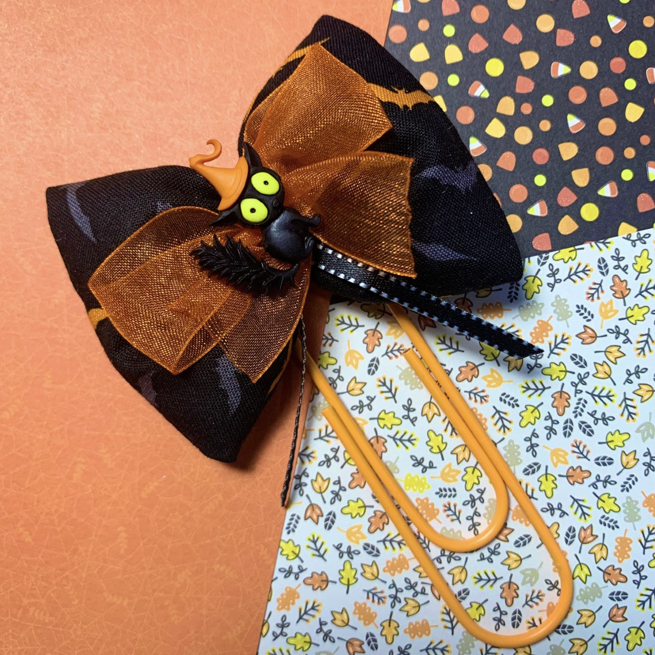 Spooked kitten clip - Jumbo size