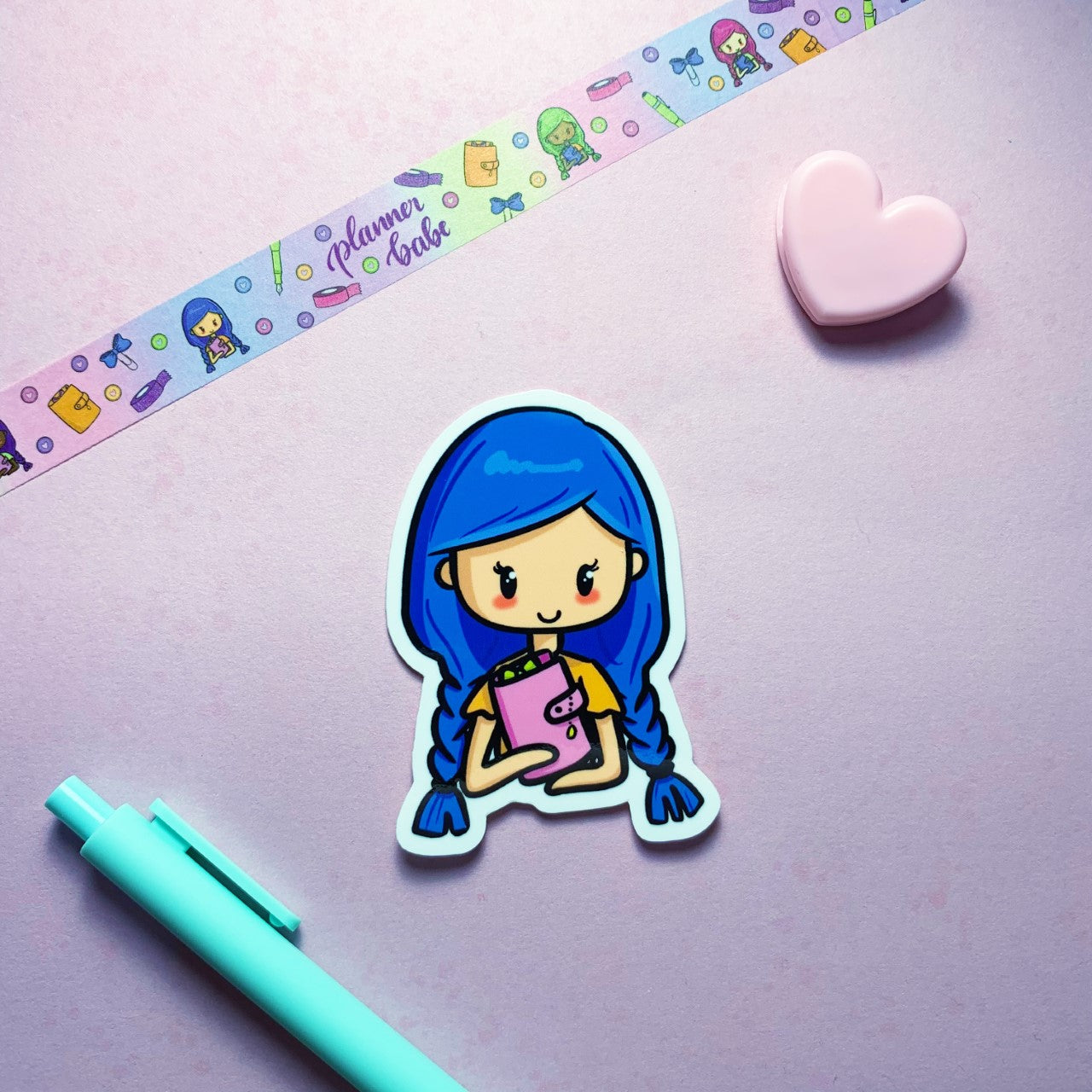 Planner Babe - Blue hair, light skin - Vinyl sticker