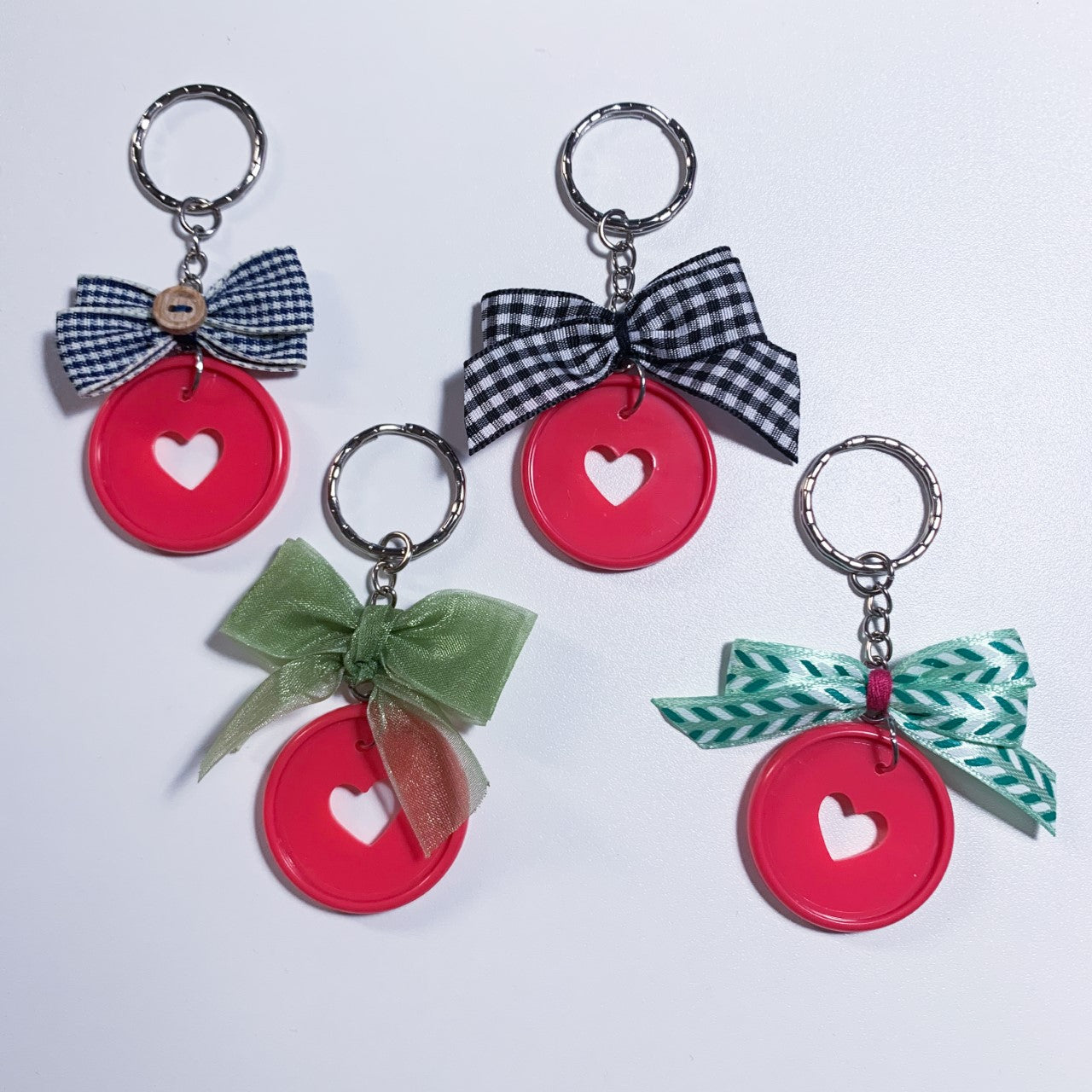 Coral disc keychain