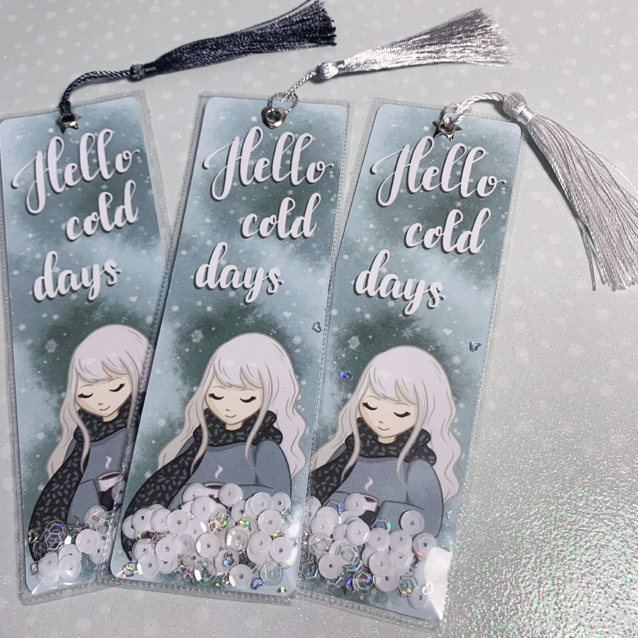 Hello Cold Days shaker bookmark - with sequins and tassel