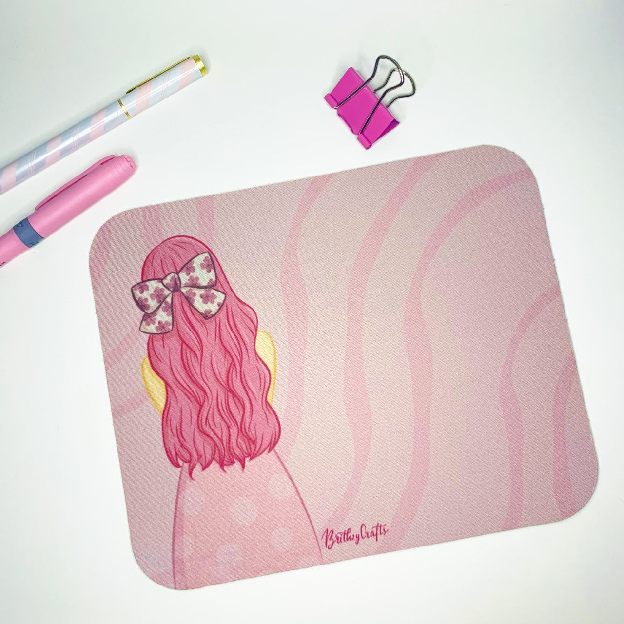 Pink hair girl - mouse mat