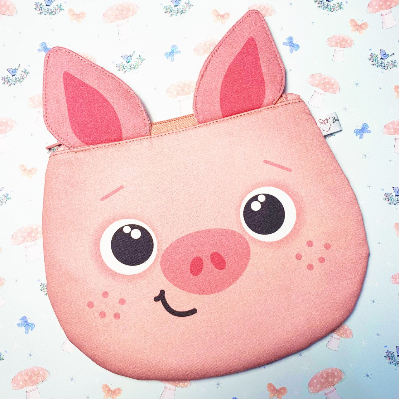 Cute little pig Pouch