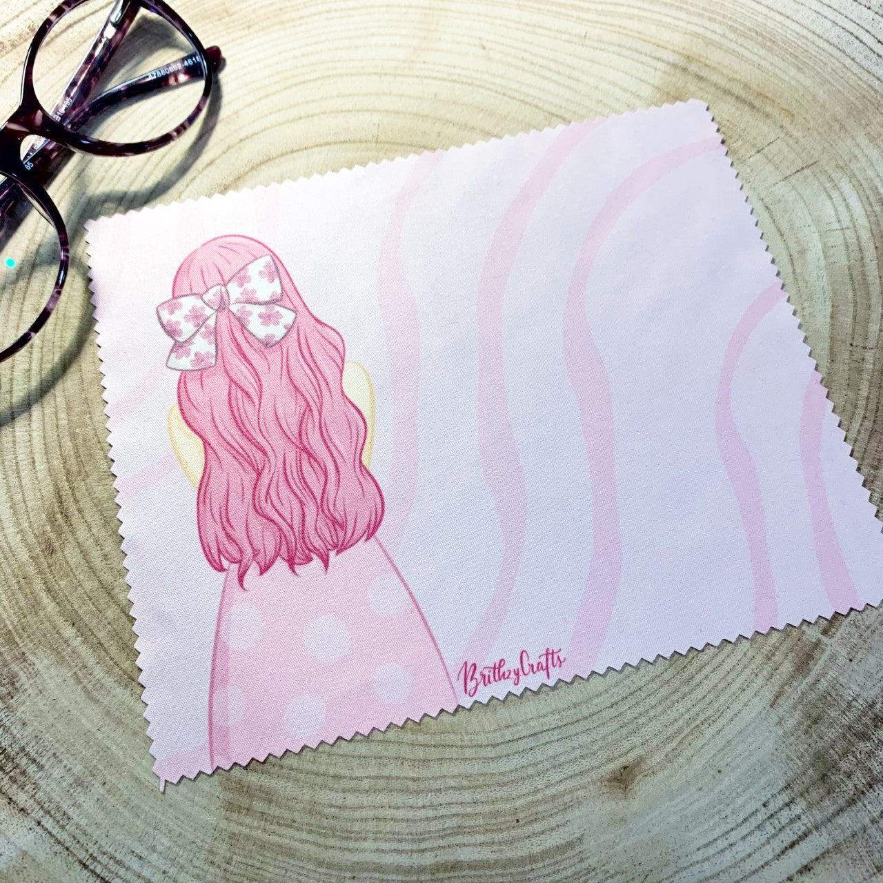 Pink hair with bow - Glasses cleaning cloth